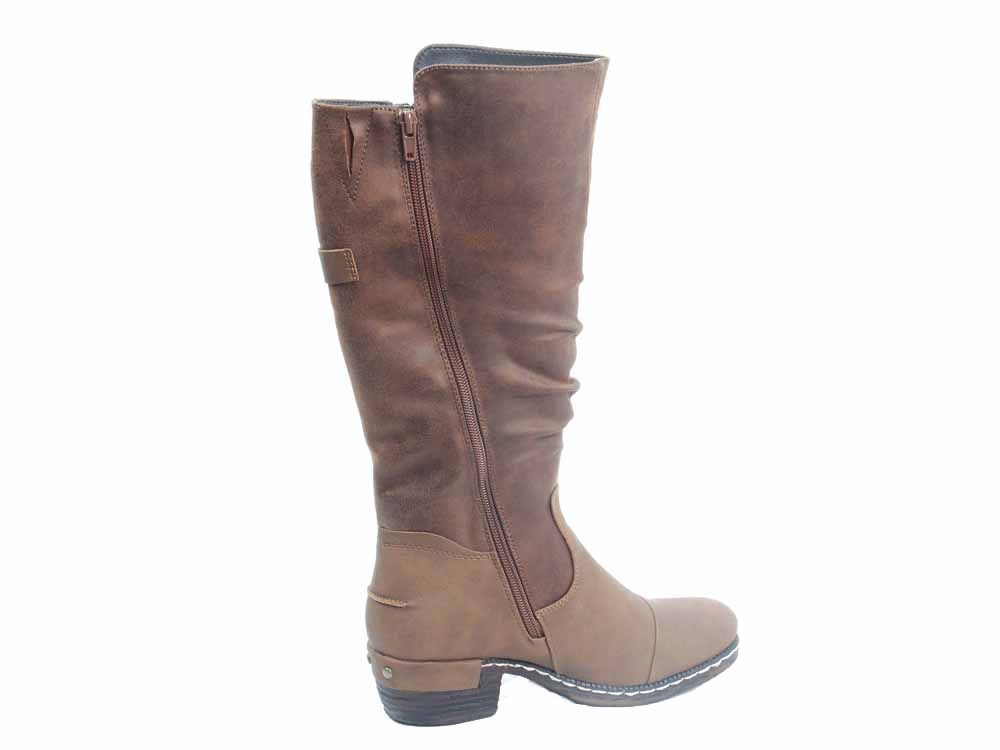 BOTTES